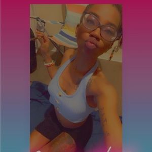 Meet your Posher, Jasmine